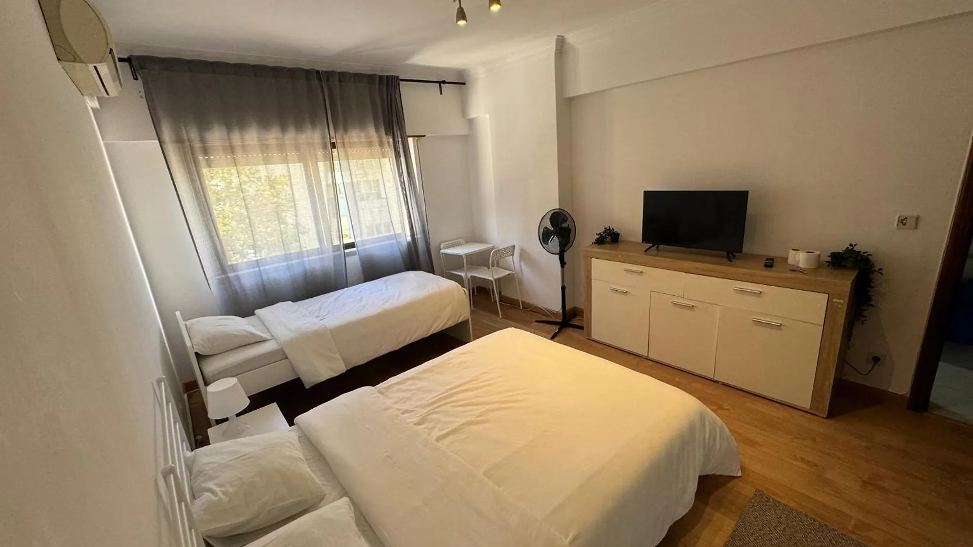 Oriente Station Airport Hotel Lisbon 0*,  Portugal